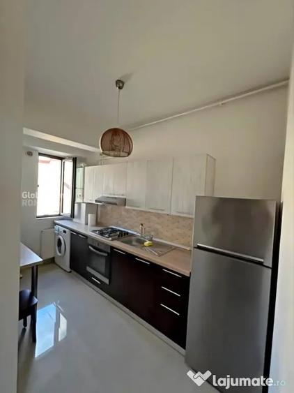 Apartament cu 3 camere decomandat în Bucureștii Noi