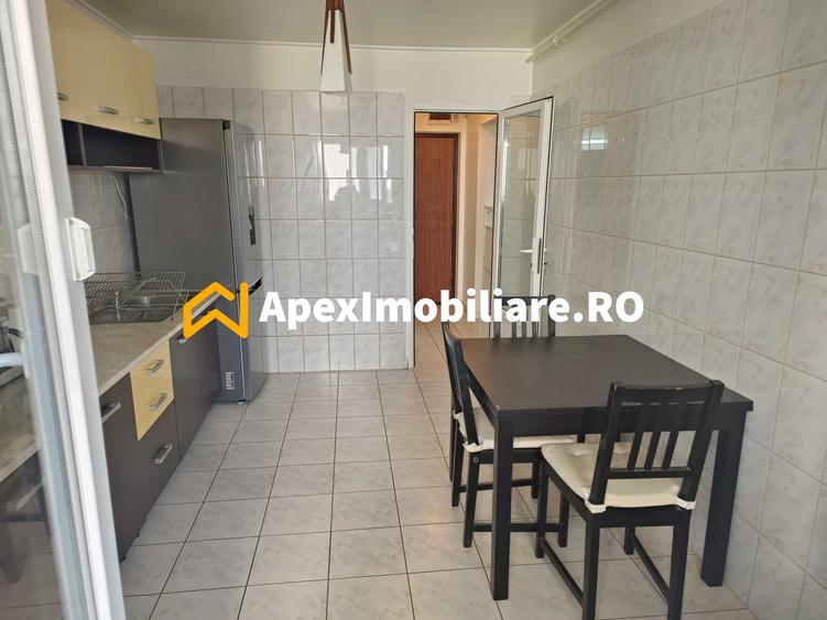 Apartament cu 2 camere semidecomandat, mobilat în Floreasca