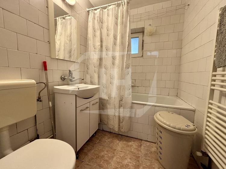 Apartament cu 3 camere decomandat, mobilat în Gheorgheni