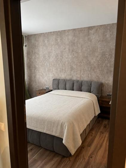 Apartament cu 2 camere semidecomandat, mobilat în Aviației