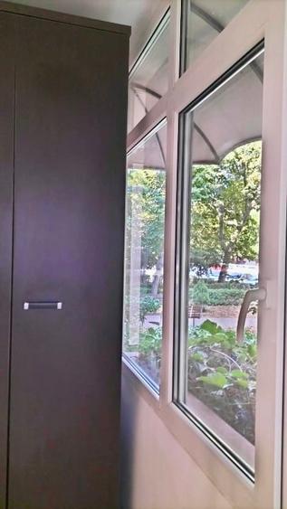 Apartament cu 2 camere semidecomandat, mobilat în Rovine