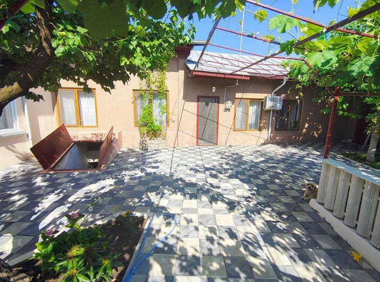 Casă cu 4 camere în Ultracentral
