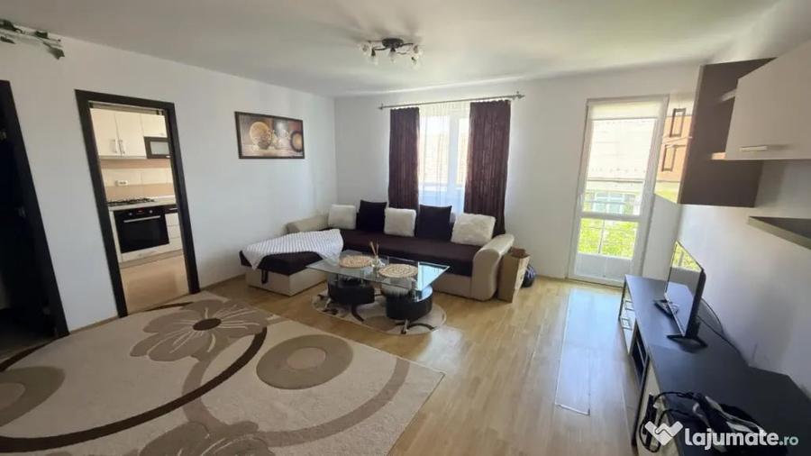 Apartament cu 2 camere semidecomandat în Calea Dumbrăvii