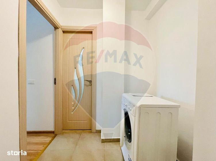 Apartament cu 2 camere, mobilat în Faleza Nord