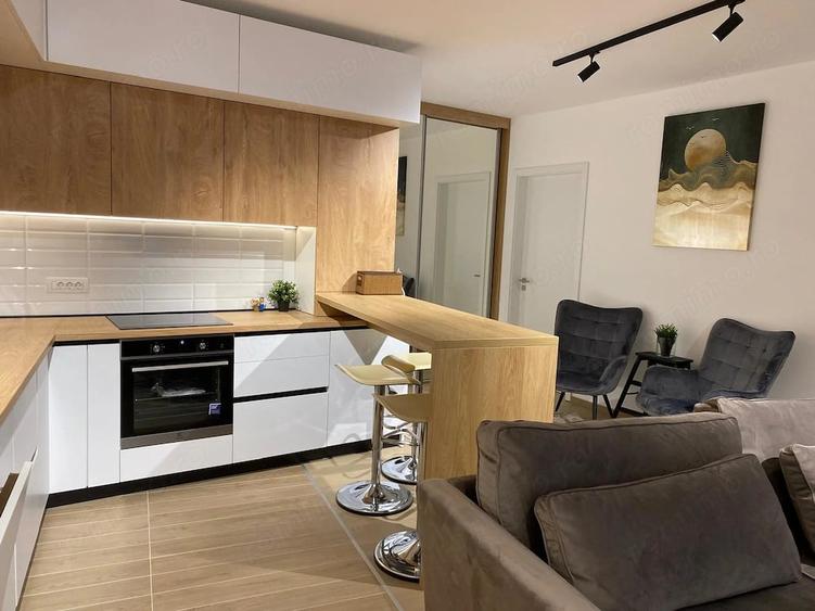 Apartament cu 2 camere semidecomandat în Take Ionescu