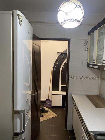 PERSOANA FIZICA Inchiriez apartament - 1