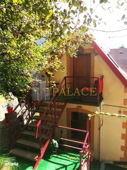 Casă cu 6 camere cu Teren 1152 Mp în Sinaia