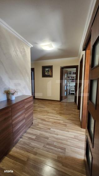 Casă cu 4 camere în Sângeorgiu de Mureș