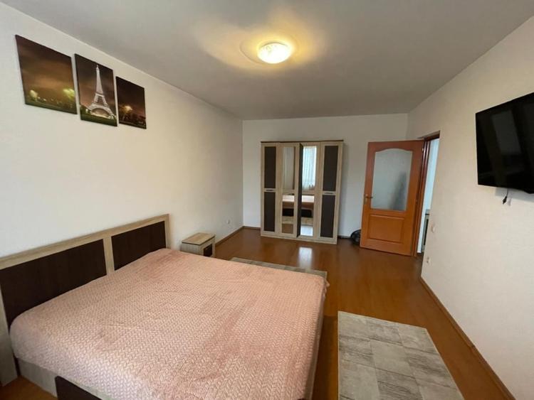 Garsonieră decomandată, mobilată în Săsar