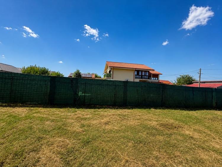 Teren Construcții intravilan de 500 mp, în Valu lui Traian