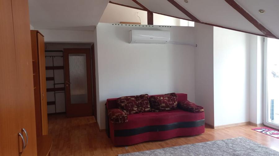 Apartament 3 camere Zona Colina - 4