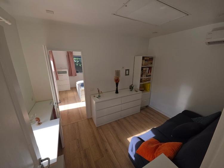 Casă individuală cu 3 camere cu Teren 306 Mp în Km 4-5