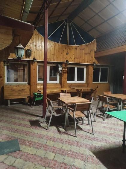 Casă individuală cu 9 camere cu Canalizare în Fizicienilor