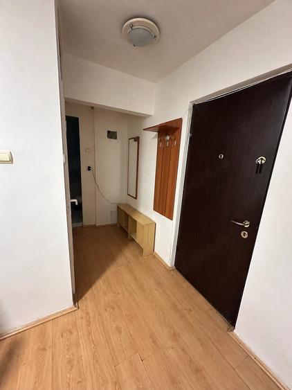 Apartament cu 2 camere decomandat în Zorilor