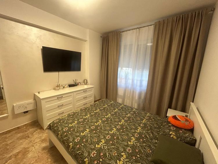 Apartament cu 2 camere decomandat în Berceni