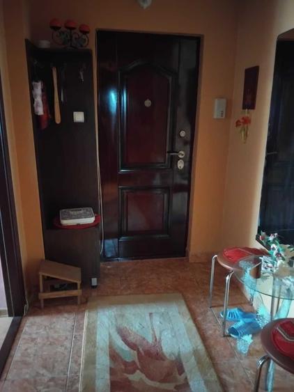 Apartament cu 2 camere decomandat în Ultracentral