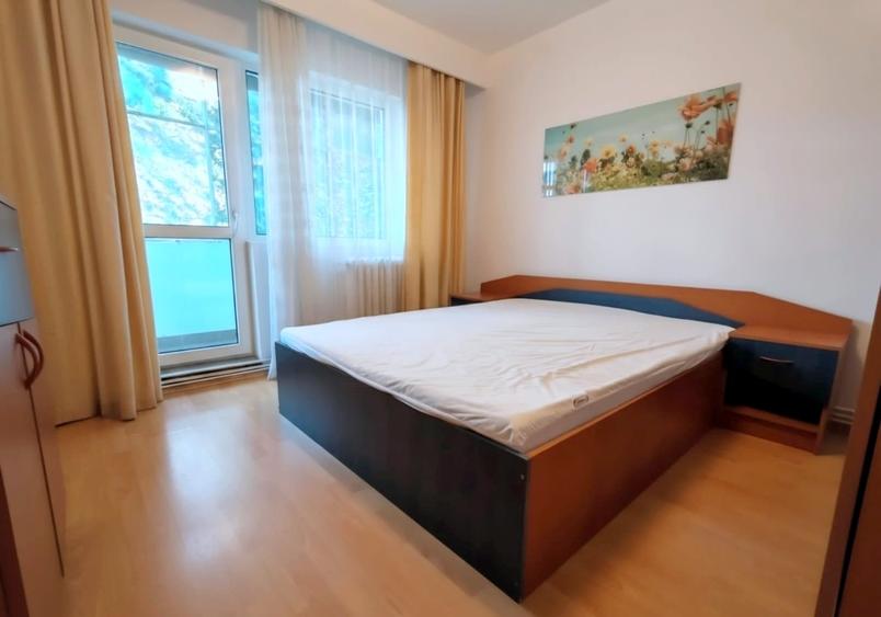 Apartament cu 2 camere decomandat în Zorilor