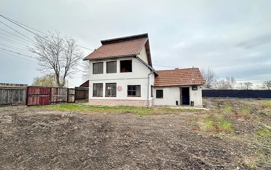 Casă individuală cu 3 camere cu Canalizare în Prejmer