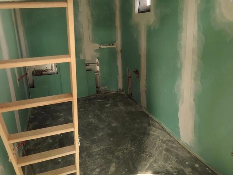 Casă individuală cu 3 camere cu Teren 400 Mp în Preajba