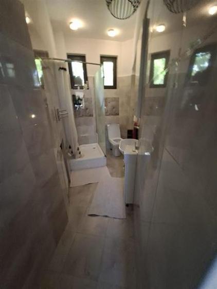 Apartament cu 3 camere decomandat în Grădina Icoanei