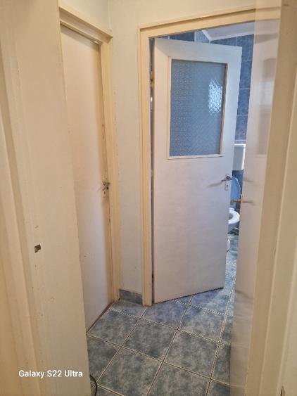Apartament 4 camere, semidecomandat, nemobilat - 13