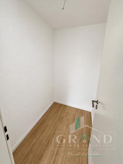 Apartament cu 2 camere decomandat în Gară