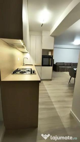 Apartament cu 2 camere decomandat în Timpuri Noi