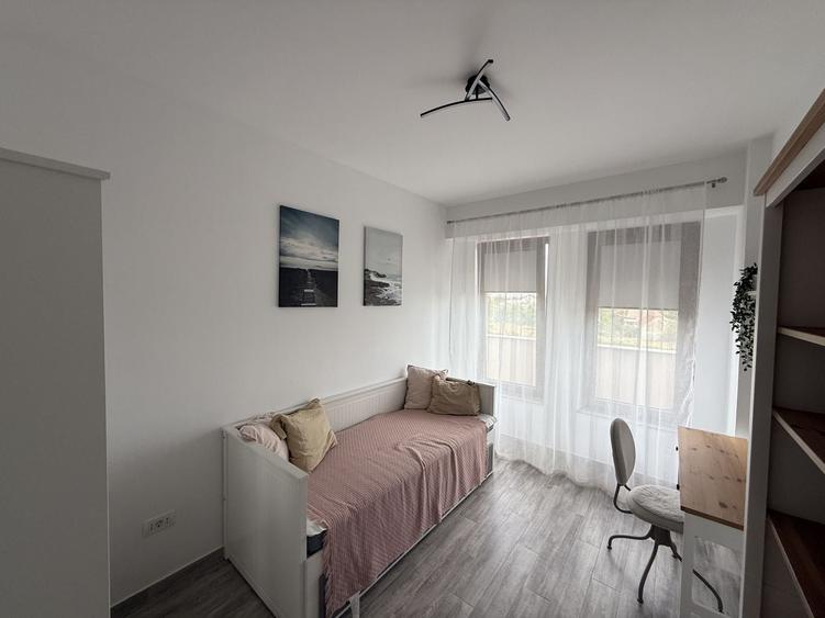 Apartament 3 camere de închiriat - 9