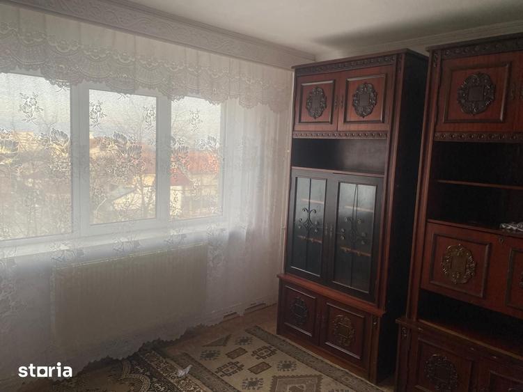 Apartament cu 3 camere decomandat în Exercițiu