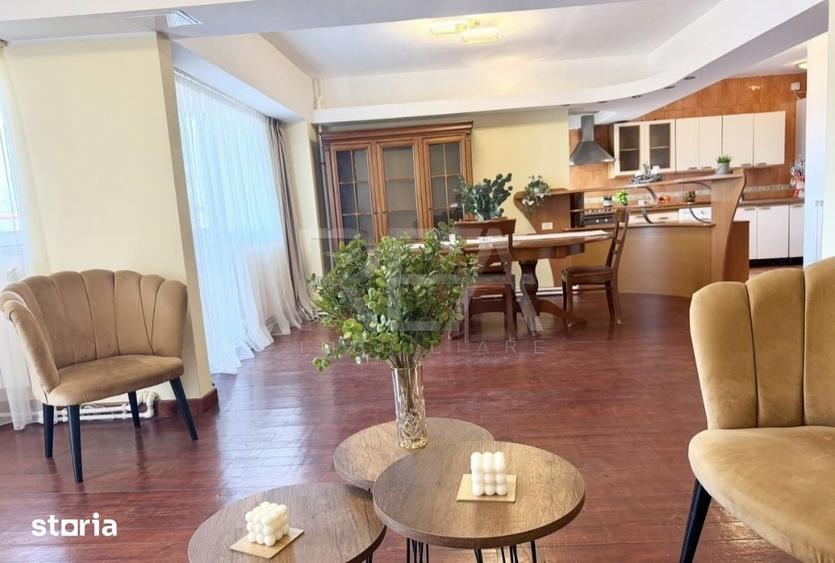 Apartament cu 4 camere decomandat în Centrul Civic