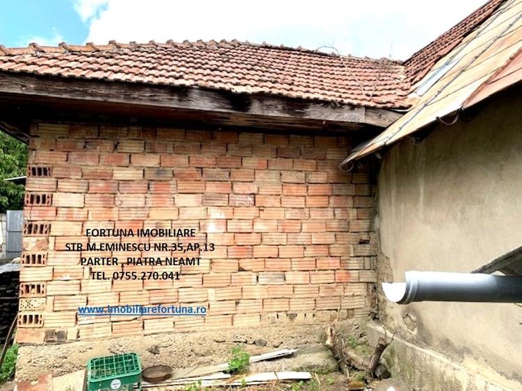 Casă cu 2 camere cu Teren 900 Mp în Exterior Vest