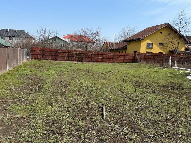 Teren agricol intravilan de 1031 mp, în Ghermănești