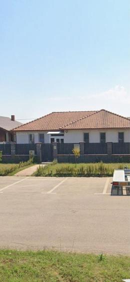 Casă cu 4 camere decomandat cu Teren 270 Mp în Șag