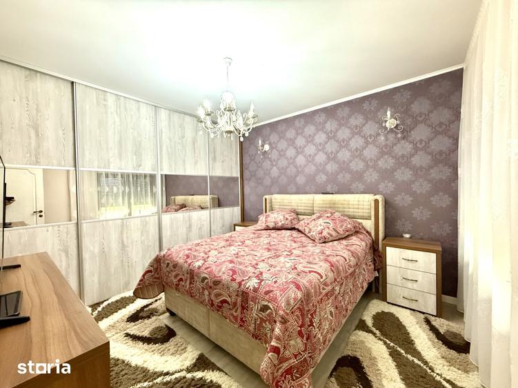 Casă cu 4 camere cu Teren 250 Mp în Crișeni