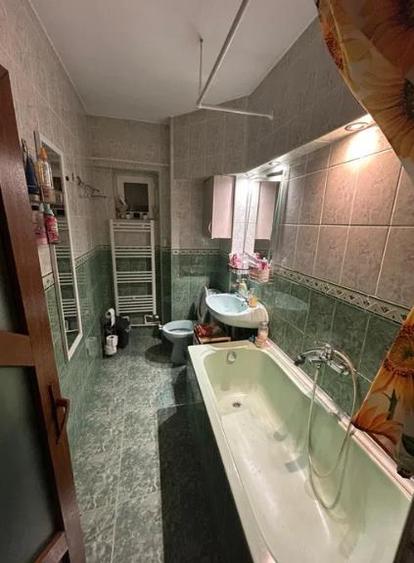 Apartament 3 camere cartier Pacurari - 6