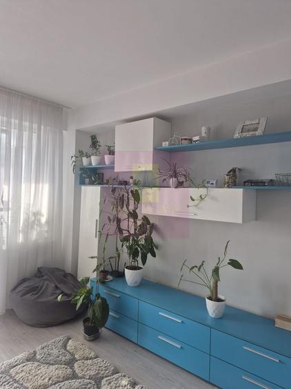 Apartament cu 3 camere decomandat, mobilat în Militari