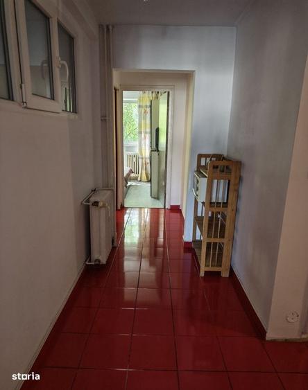 Apartament cu 2 camere decomandat în Drumul Taberei