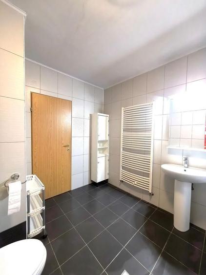 Vand apartament 2 camere Andrei Muresanu - 1