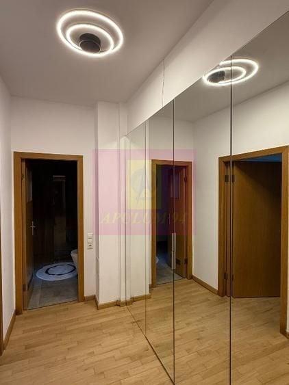 Apartament cu 4 camere decomandat în Herăstrău