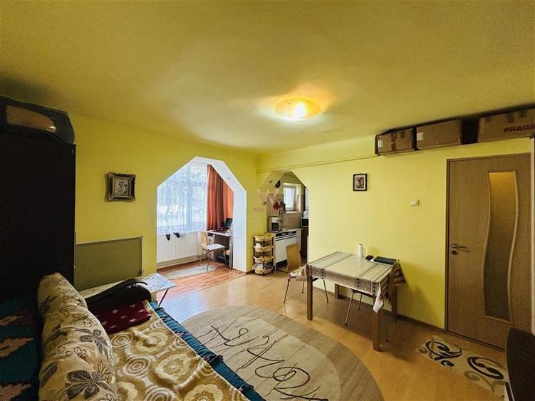 Garsonieră decomandată în Terezian