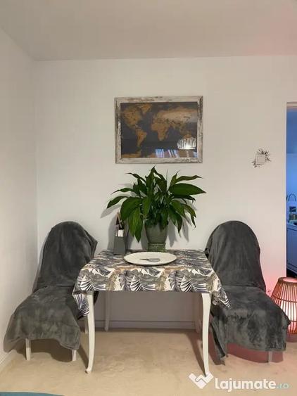 Apartament cu 2 camere decomandat în Berceni