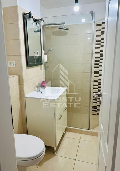 Apartament cu 3 camere decomandat, mobilat în Bucovina
