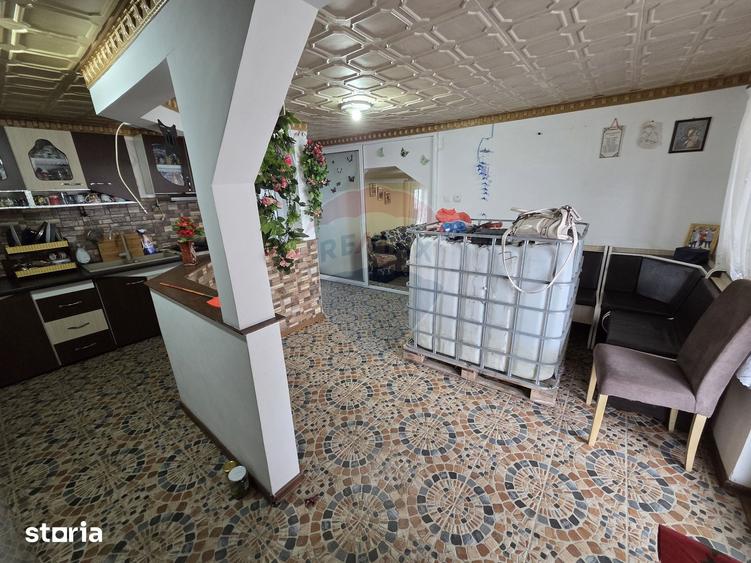Casă cu 3 camere cu Teren 1000 Mp în Țifești