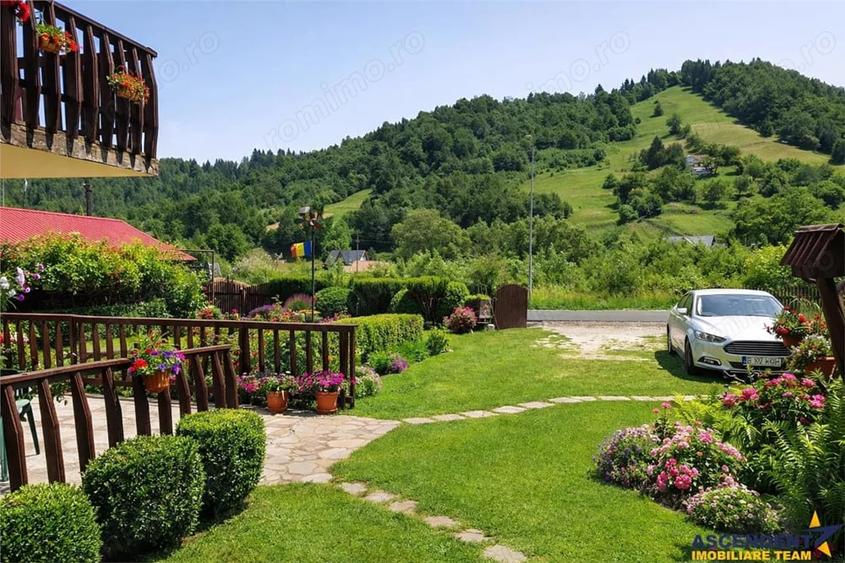 Casă cu 3 camere cu Teren 685 Mp în Moieciu