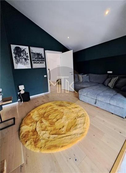Penthouse cu 5 camere decomandat, mobilat în Furnica