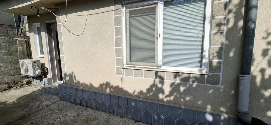 Casă cu 3 camere cu Teren 185 Mp în Central