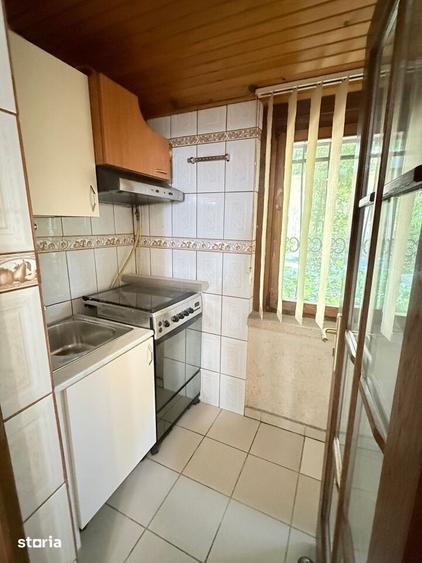 Apartament cu 3 camere, mobilat în Canta