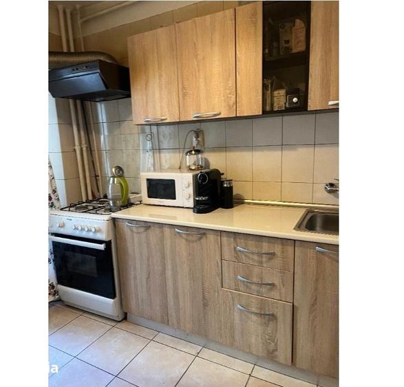 Apartament cu 3 camere în Decebal