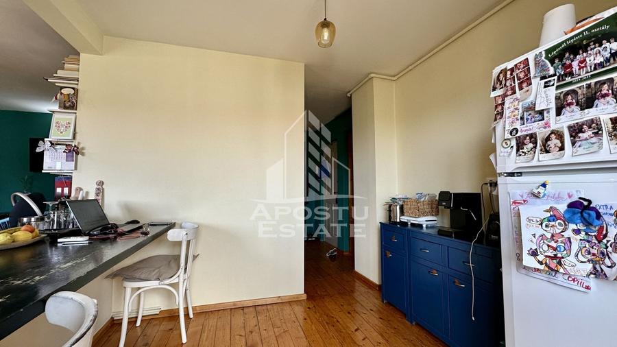 Apartament de vanzare cu 3 camere, 2 bai si o boxa, zona Torontalului - 6