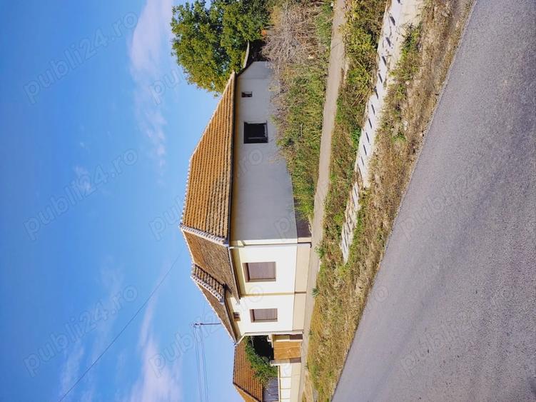 Casă cu 6 camere cu Teren 2900 Mp în Gurbediu